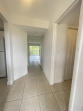 Image 4 of 14 For 4205 University Dr  311