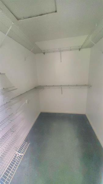 Image 22 of 33 For 9731 Mcnab Rd  208