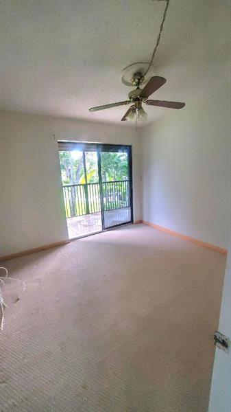 Image 26 of 33 For 9731 Mcnab Rd  208