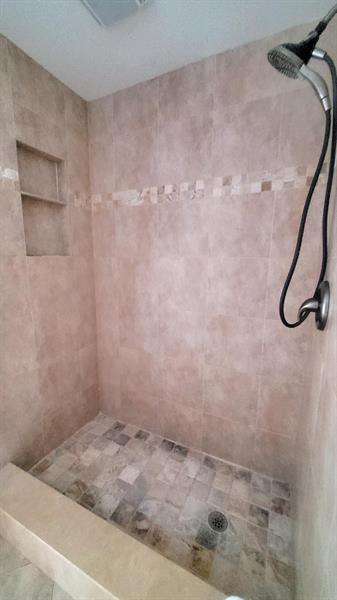 Image 28 of 33 For 9731 Mcnab Rd  208