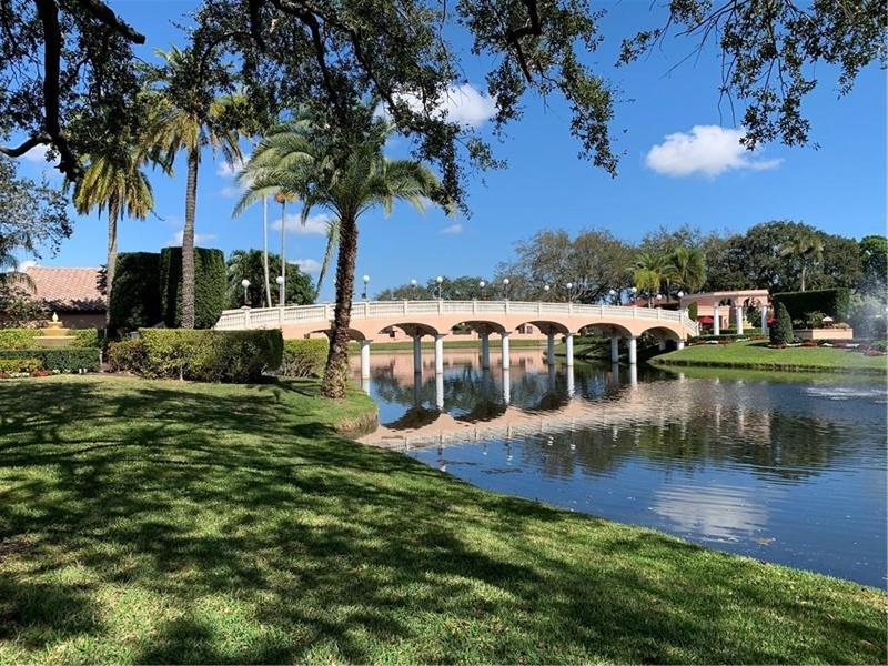 Image 3 of 12 For 686 Deer Creek Via Verona