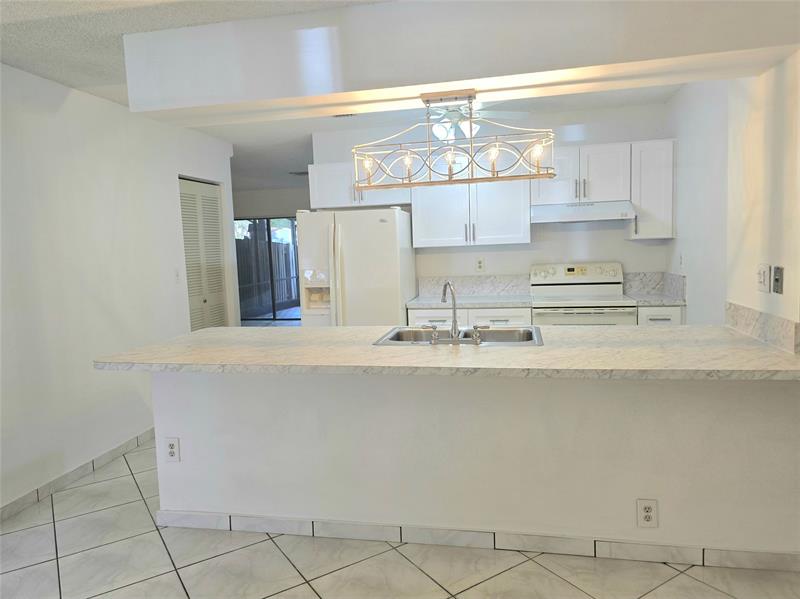 Image 5 of 44 For 4122 79th Ave  4122