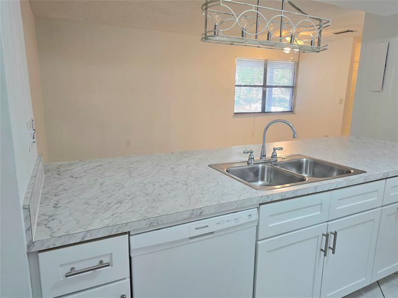 Image 9 of 44 For 4122 79th Ave  4122