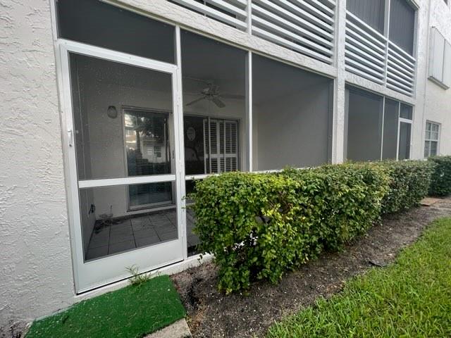 Image 14 of 23 For 1541 Ocean Blvd  111