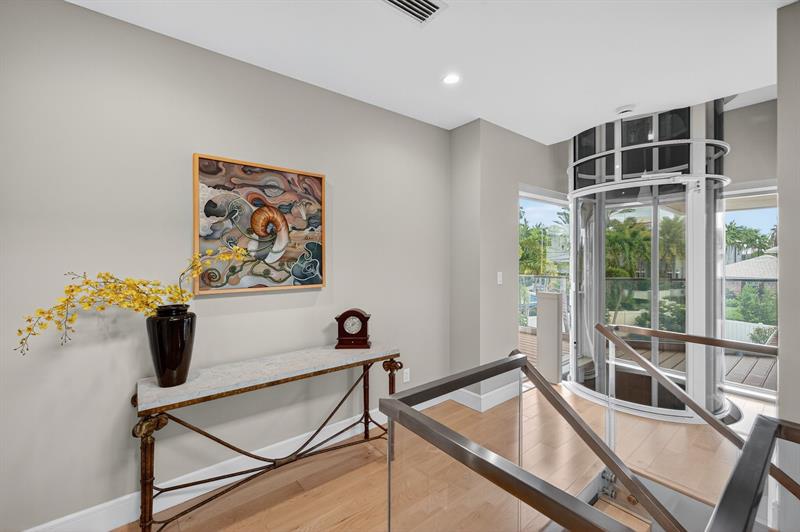 Image 69 of 87 For 2024 Harbourview Drive