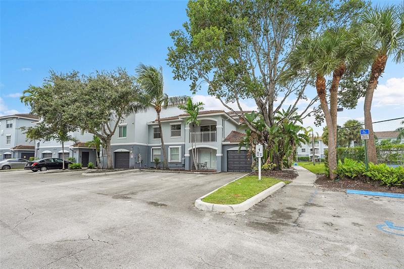 Details for 9645 1st Ct  1-210, Pembroke Pines, FL 33024