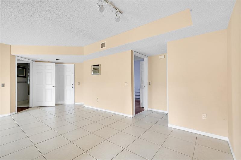 Image 12 of 42 For 9645 1st Ct  1-210