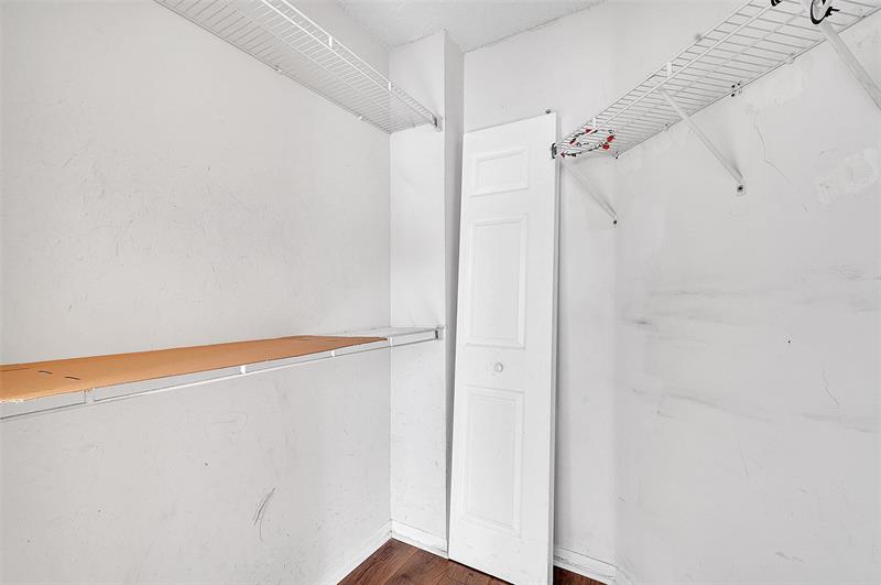Image 20 of 42 For 9645 1st Ct  1-210