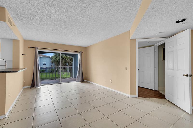 Image 7 of 42 For 9645 1st Ct  1-210
