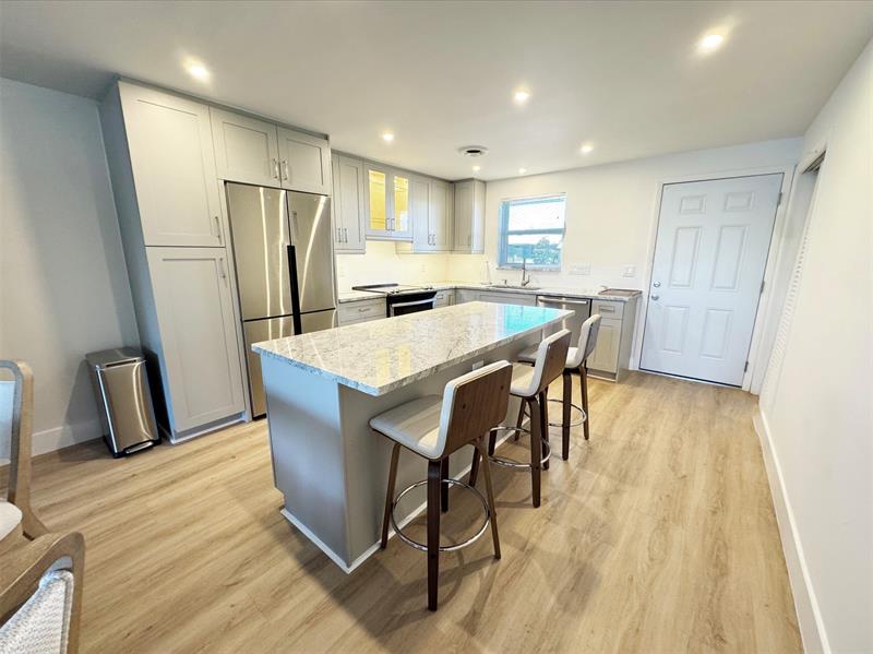 Image 3 of 14 For 2330 36th Street  11