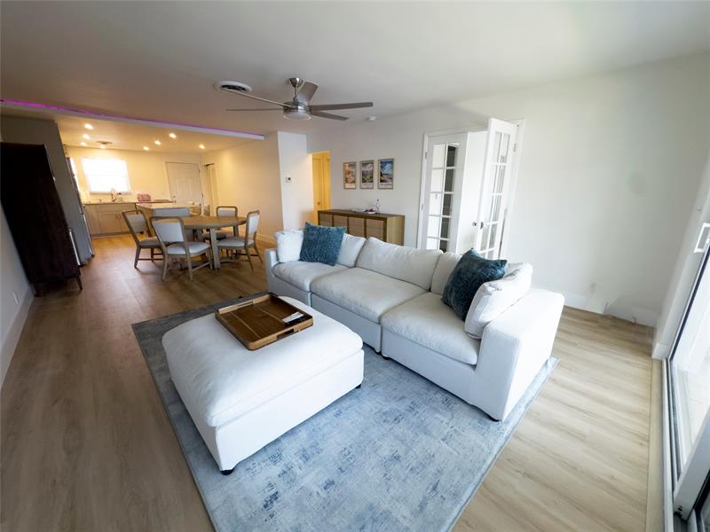 Image 7 of 14 For 2330 36th Street  11