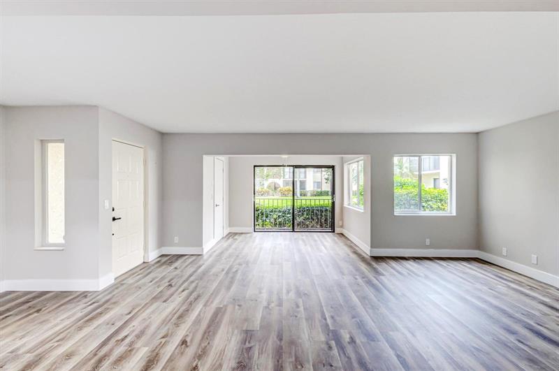 Image 4 of 16 For 4829 Sable Pine Cir  1c