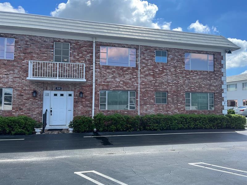 Details for 310 Cypress Rd  702, Pompano Beach, FL 33060