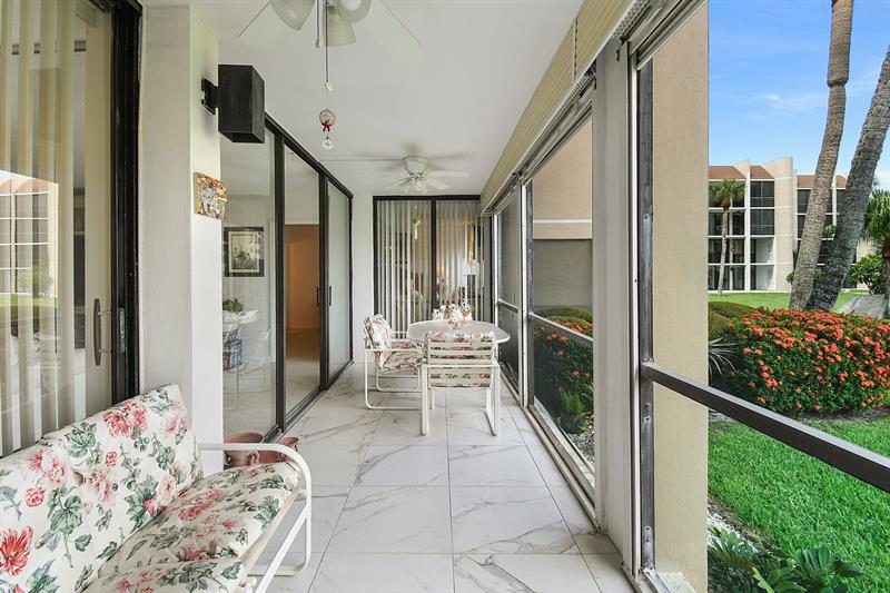 Image 17 of 20 For 3412 Causeway Blvd  103