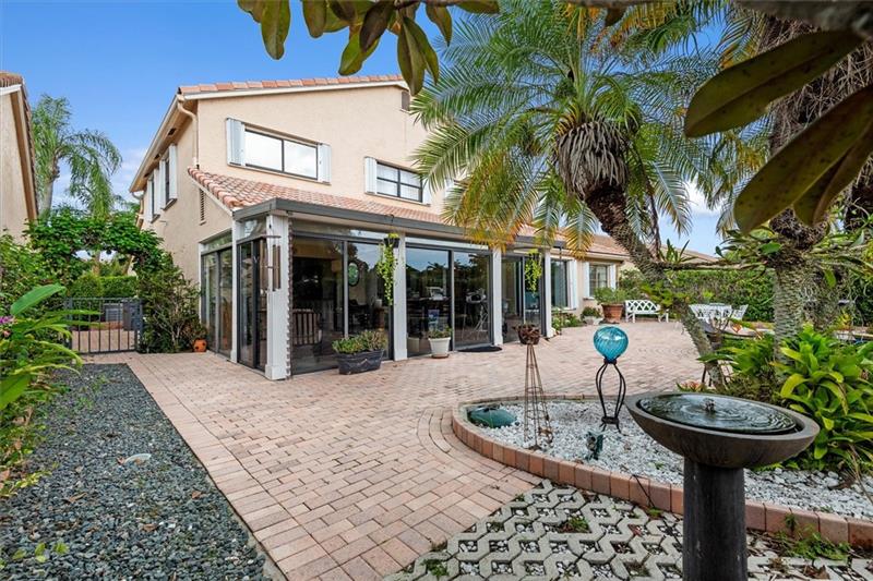 Image 22 of 34 For 8680 Eagle Run Dr