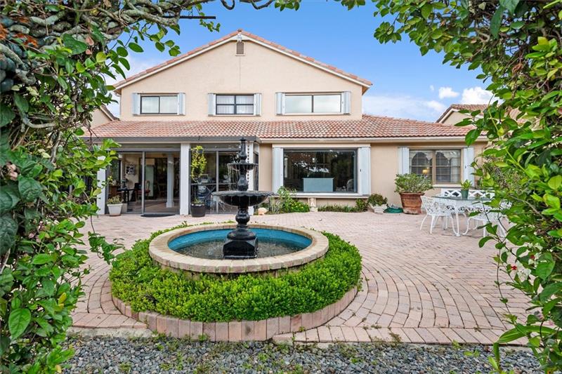 Image 23 of 34 For 8680 Eagle Run Dr