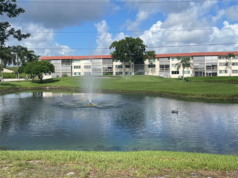 Details for 8962 Hollybrook Blvd  308, Pembroke Pines, FL 33025