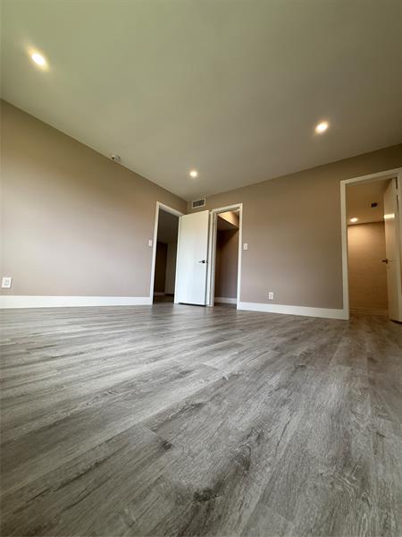 Image 57 of 69 For 8962 Hollybrook Blvd  308
