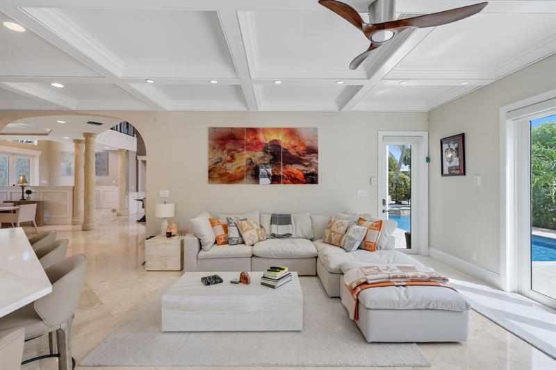 Image 27 of 95 For 4850 29th Ave