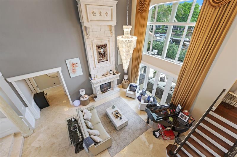 Image 35 of 95 For 4850 29th Ave