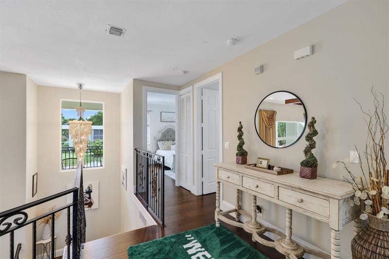 Image 49 of 95 For 4850 29th Ave