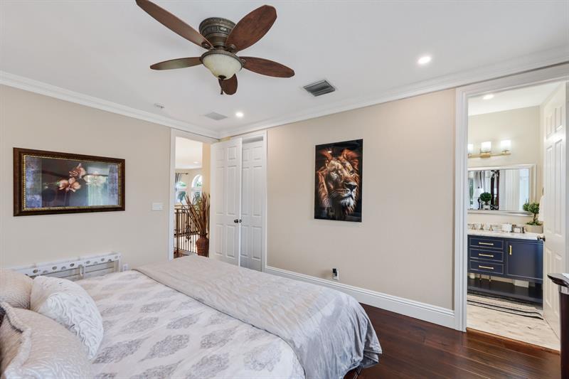 Image 52 of 95 For 4850 29th Ave