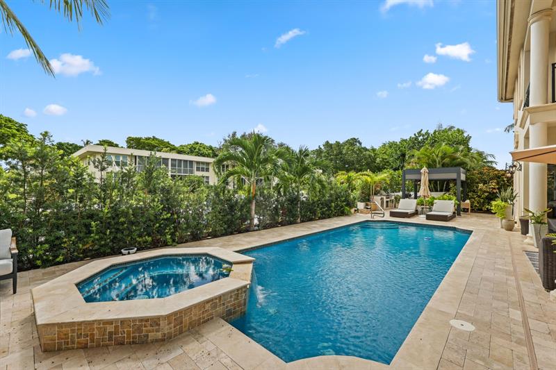 Image 65 of 95 For 4850 29th Ave