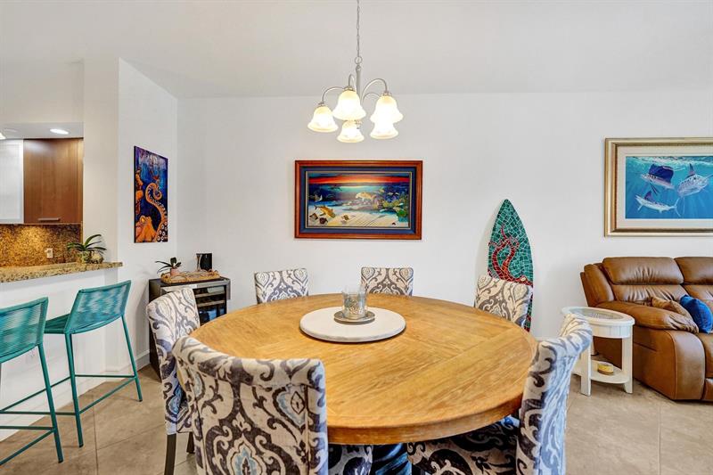 Image 16 of 70 For 4445 El Mar Dr  2314