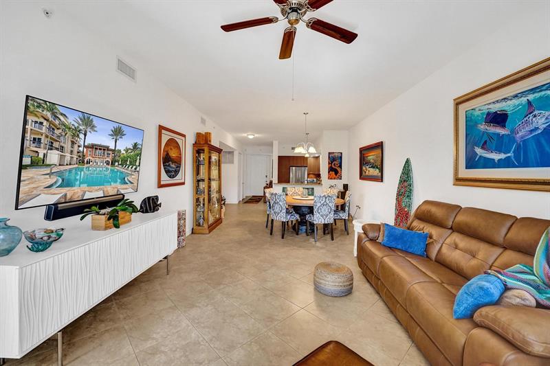 Image 19 of 70 For 4445 El Mar Dr  2314