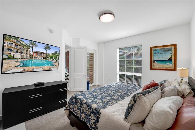 Image 25 of 70 For 4445 El Mar Dr  2314