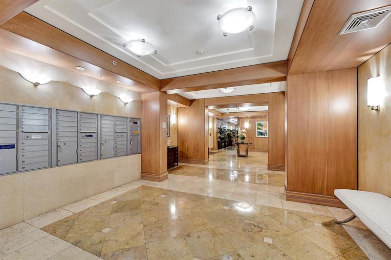Image 56 of 70 For 4445 El Mar Dr  2314