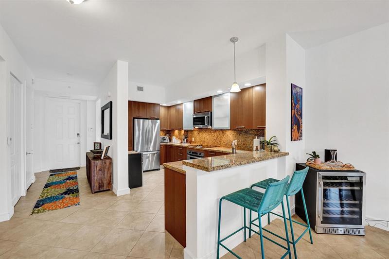 Image 8 of 70 For 4445 El Mar Dr  2314