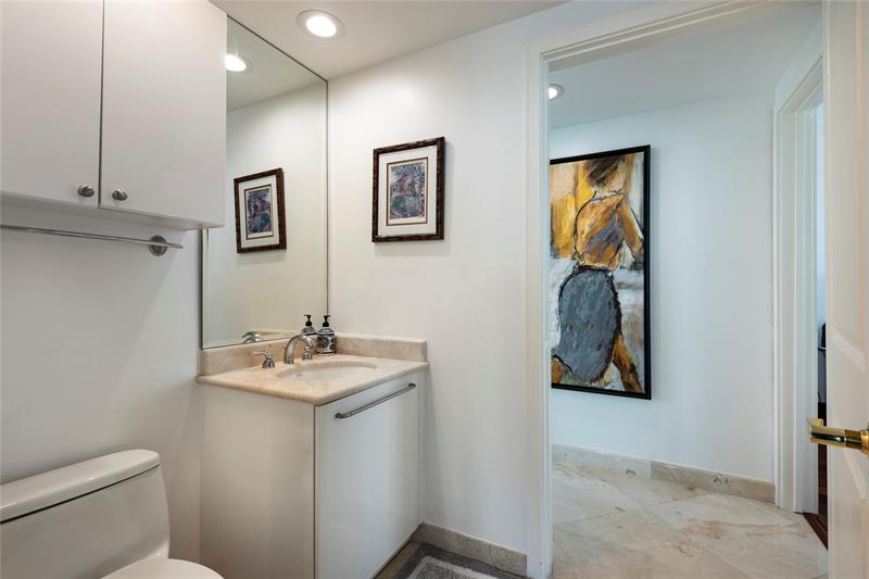 Image 13 of 37 For 3101 Ocean Dr  2201