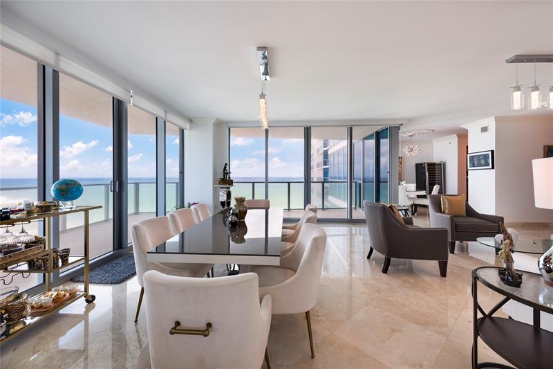 Image 16 of 37 For 3101 Ocean Dr  2201