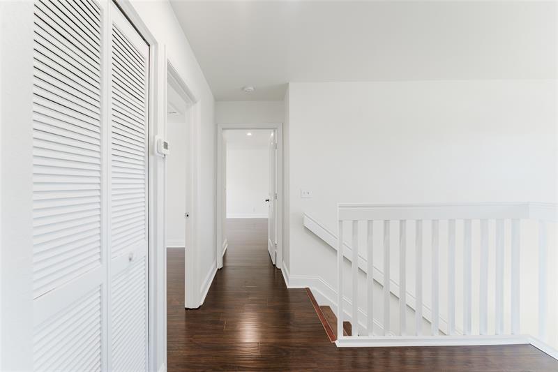 Image 26 of 42 For 10646 Lake Oak Way