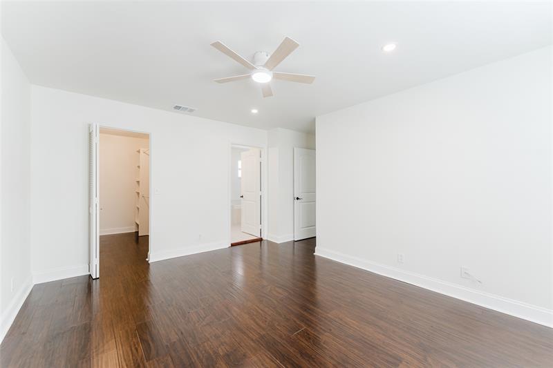 Image 38 of 42 For 10646 Lake Oak Way