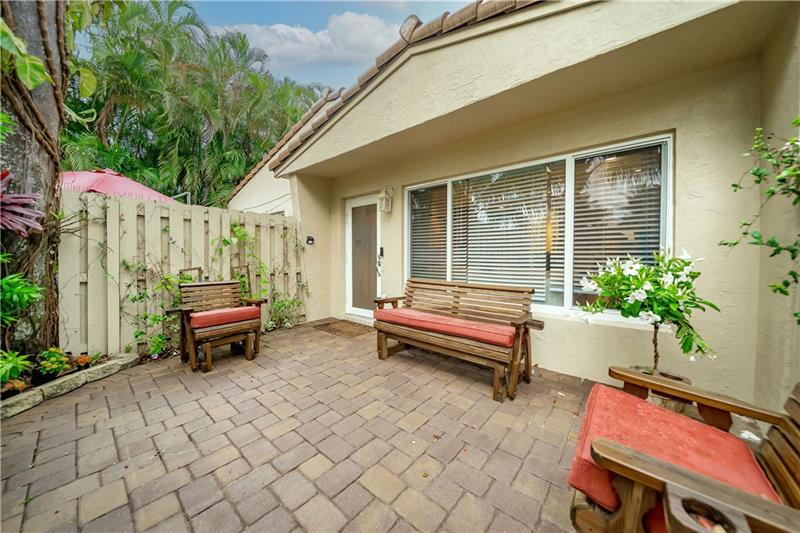 Image 3 of 28 For 1728 16th Ave