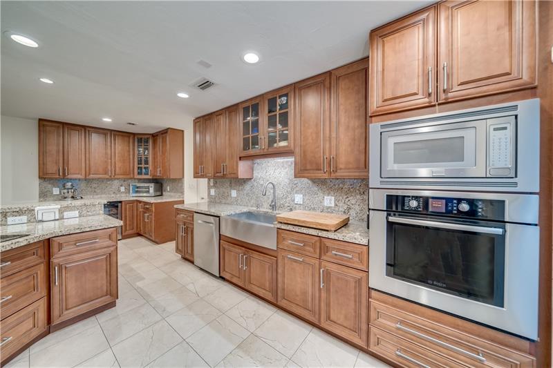 Image 9 of 28 For 1728 16th Ave