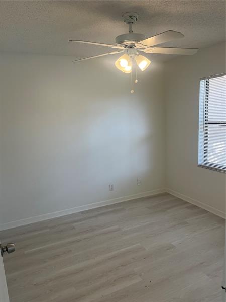 Image 23 of 28 For 6796 Palmetto Cir  202