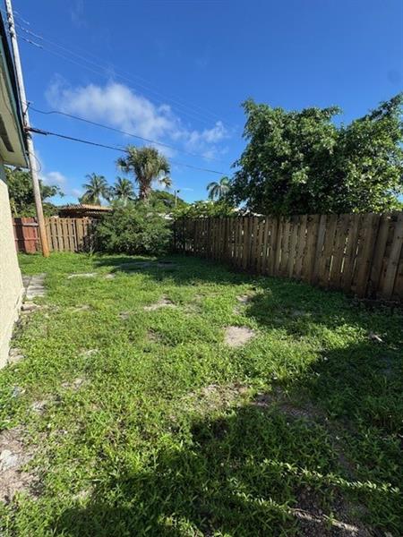 Image 11 of 13 For 1767 49th Ct  Back