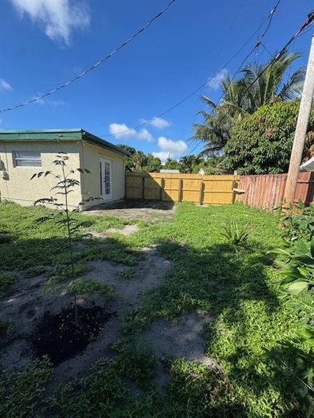 Image 13 of 13 For 1767 49th Ct  Back