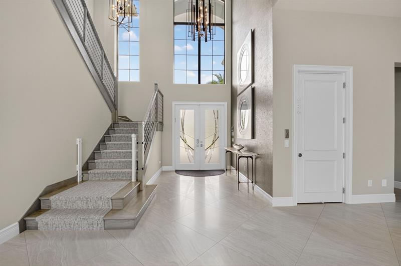 Image 11 of 80 For 9294 Biaggio Rd