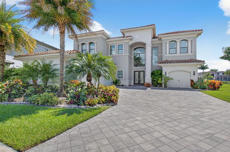 Image 3 of 80 For 9294 Biaggio Rd