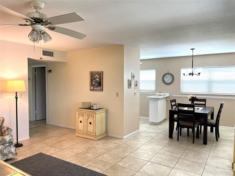 Details for 68 Royal Oak Ct  106, Vero Beach, FL 32962