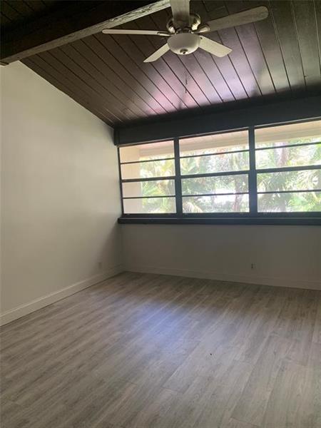 Image 8 of 15 For 4761 2nd Ave  307