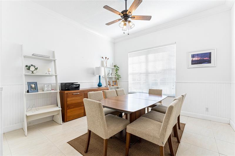 Image 18 of 57 For 2527 Montclaire Cir