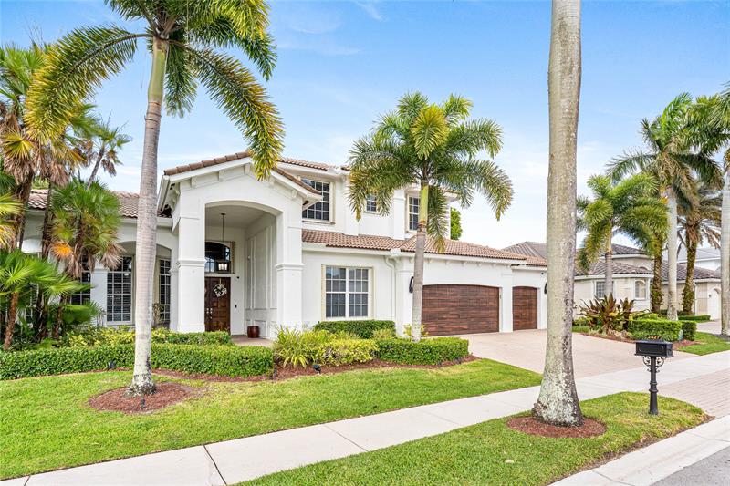 Image 4 of 57 For 2527 Montclaire Cir