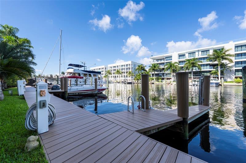 Image 49 of 52 For 61 Isle Of Venice Dr