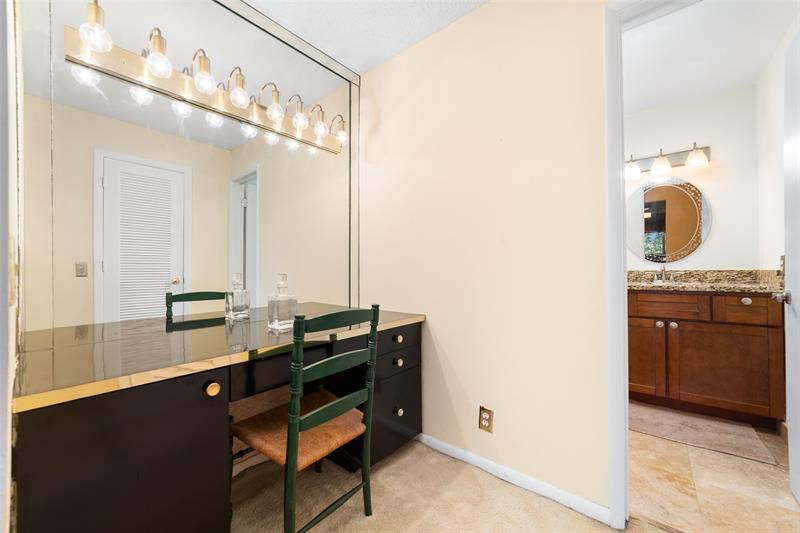 Image 22 of 32 For 8939 27th St
