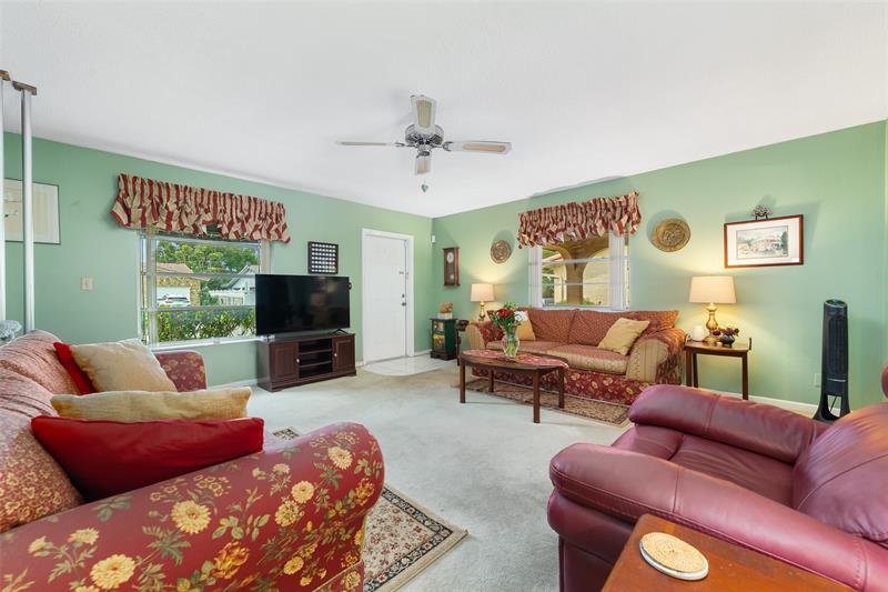 Image 6 of 32 For 8939 27th St